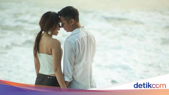 Gaya Terbaru 34+ Foto Model Ala Pantai