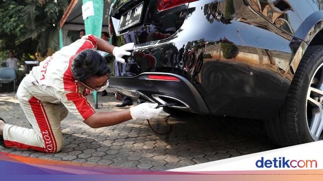 Anies Wajibkan Motor Mobil  Uji  Emisi  Bisa Gratis di 