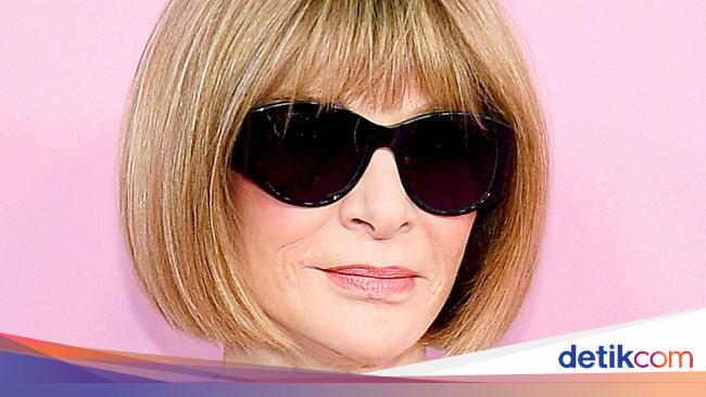 Terungkap Alasan Anna Wintour Selalu Potong Rambut Bob Terungkap Alasan Anna Wintour Selalu Potong Rambut Bob