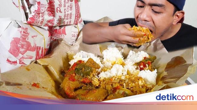 Gokil Youtuber Ini Sarapan 4 Bungkus Nasi Padang Jumbo