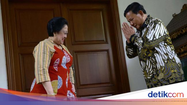 Menerka Makna Prabowo Kirim Bunga Anggrek untuk Megawati