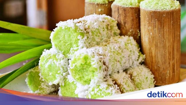 Manis Legit Aneka Jajan Pasar Yang Dijajakan Di Kaki Lima
