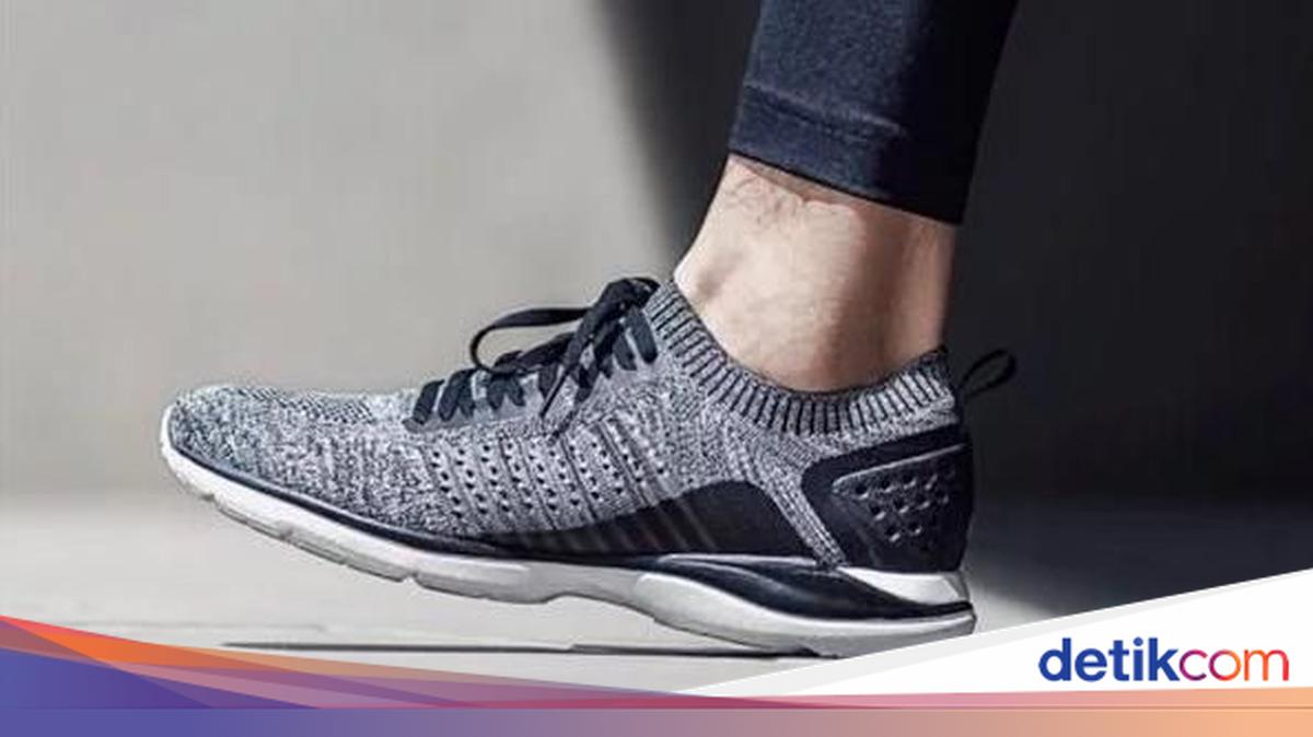 Xiaomi Punya Sepatu Ringan Antibakteri Seharga Rp 400 Ribuan