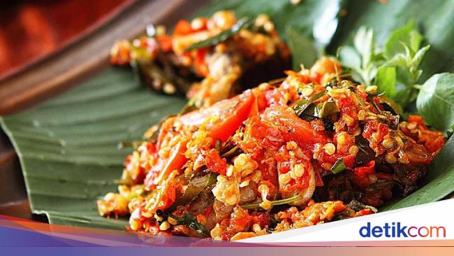 Serba Sambal Warung  Tenda  Ini Punya Racikan Sambal Super 