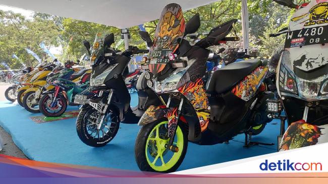 Bisa Jadi Inspirasi Puluhan Motor  Modifikasi  Kumpul di  Bisa Jadi Inspirasi Puluhan Motor  Modifikasi  Kumpul di