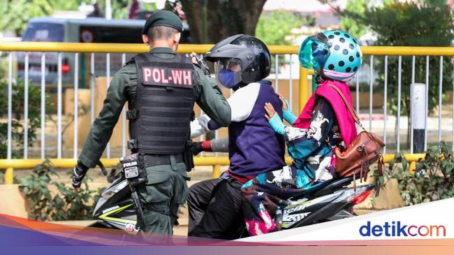 Aceh Tertibkan Perempuan Duduk Ngangkang di Atas Motor Aceh Tertibkan Perempuan Duduk Ngangkang di Atas Motor