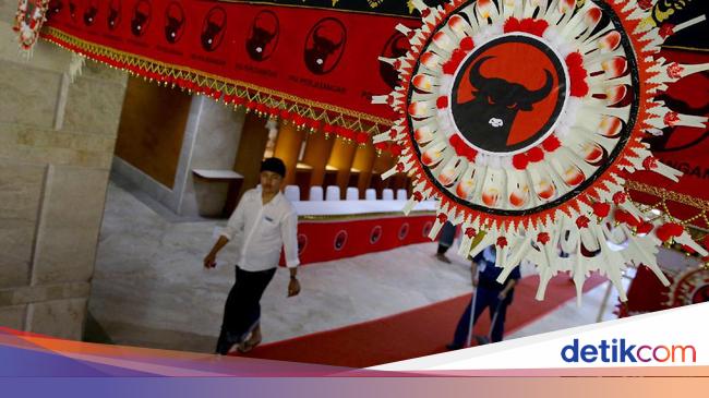 Prabowo Ingin Kembali Ke Uud 1945 Asli Pdip Hanya Mau Amendemen Terbatas