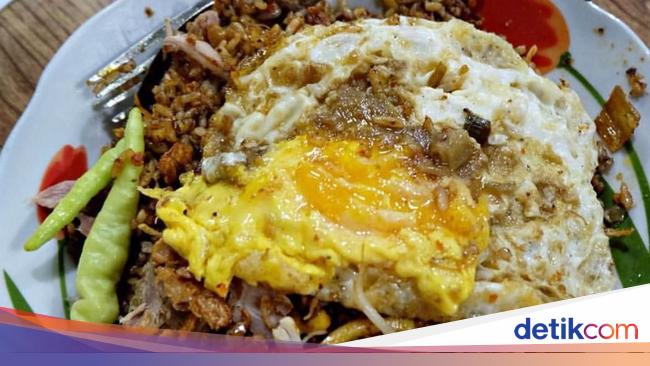 Resep Nasi Goreng Jawa Sederhana Yang Sedap