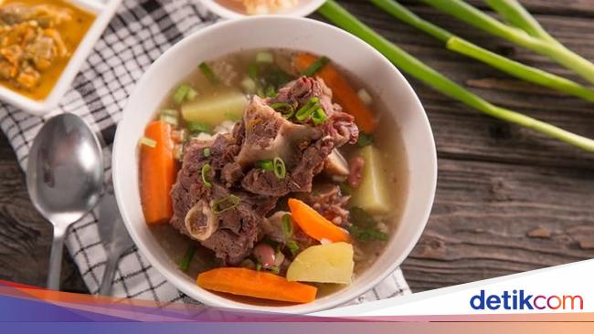 Ini Cara Bikin Sop Daging Sapi Berkuah Bening yang Enak