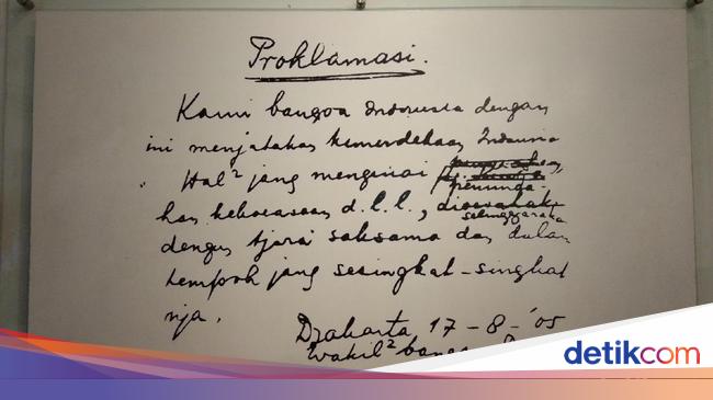 Malam Suci Kelahiran Naskah Proklamasi Malam Suci Kelahiran Naskah Proklamasi