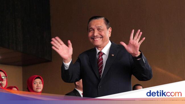 Perjalanan Karier Jenderal Luhut Menko Maritim Lagi