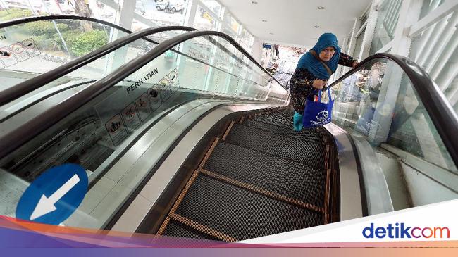Viral Lansia Naik Eskalator Mati di Halte Cipulir, TransJ Janji Perbaiki