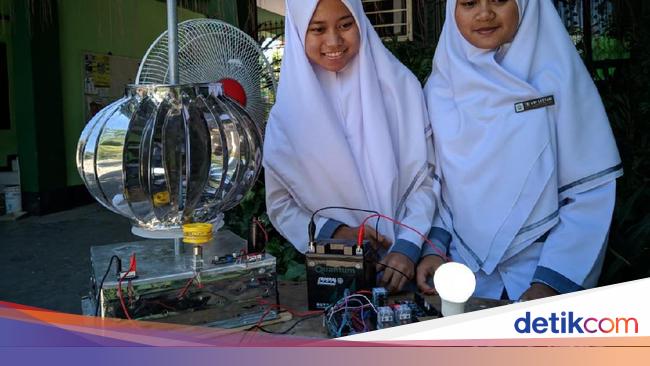 Tiga Siswa Ini Bikin Pembangkit Listrik Tenaga Angin Pakai Barang Bekas Tiga Siswa Ini Bikin Pembangkit Listrik Tenaga Angin Pakai Barang Bekas