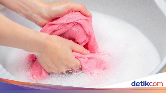 The Importance of Using Detergent when Washing Clothes