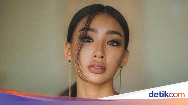 Lahirkan Anak Jung Woo Sung, Foto Moon Ga Bi Sebelum Oplas Jadi Viral