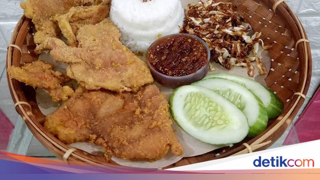 Puas Makan Nasi Kulit Ayam Goreng Renyah Gurih di Sini Puas Makan Nasi Kulit Ayam Goreng Renyah Gurih di Sini