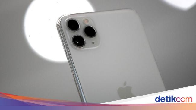 Kapasitas RAM dan Baterai iPhone Anyar Terungkap - detikInet
Kapasitas RAM dan Baterai iPhone Anyar Terungkap - detikInet