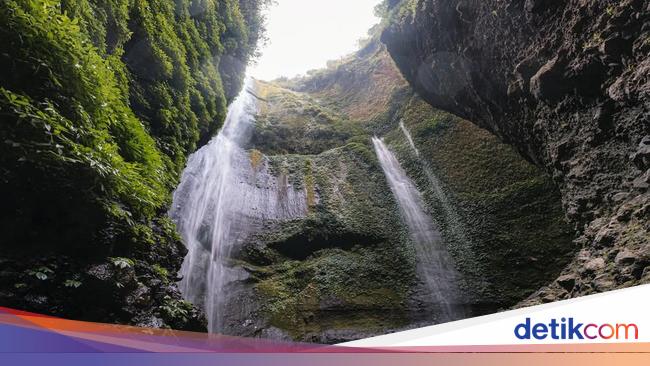 Potret Air Terjun Abadi Di Pulau Jawa