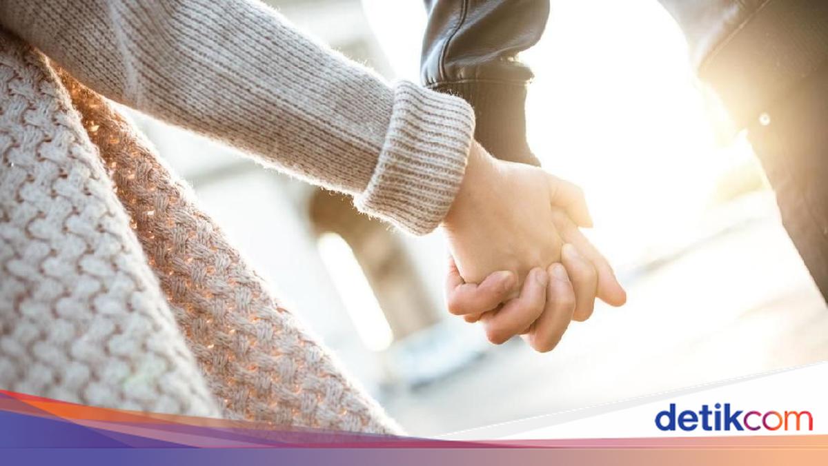 Mantan Pacar, Bertemu Lagi Hingga Diajak Balikan