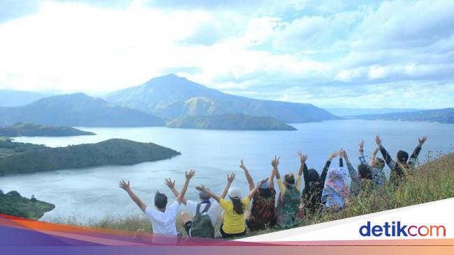 Bukit Holbug, Menikmati Keindahan Toba dari Ketinggian