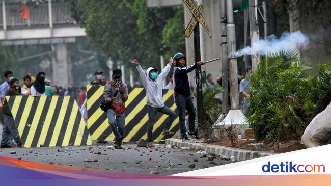 Imbas Demo di DPR, Rute KRL Lintas Tanah Abang-Palmerah Ditutup