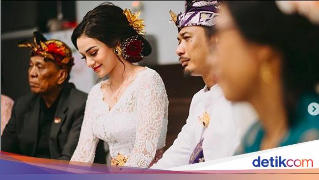 Jerinx And Nora Alexandra Are Officially Married