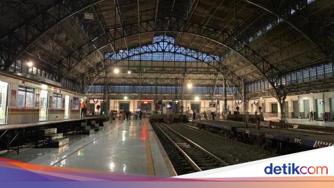 Panduan Naik KRL: Jadwal &amp; Rute Stasiun Tanjung Priok