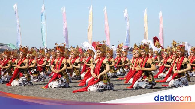 Sejarah Festival Gandrung Sewu Serta Temanya dari Tahun ke Tahun