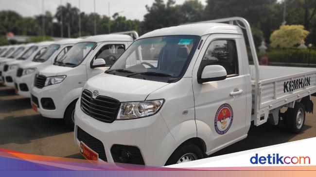 Kuasa Hukum Jawab Pihak Jokowi soal Esemka: Kerugian Adik Almas Sejak SMA