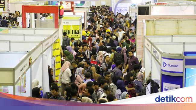 Pengangguran Friksional Apa Pengertian Ciri Ciri dan Pengangguran Friksional Apa Pengertian Ciri Ciri dan