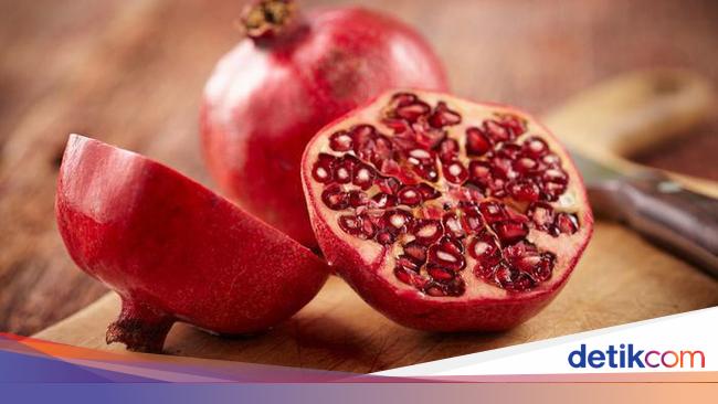 Praktis Ini Trik Mengupas Delima Yang Viral Di Media Sosial
