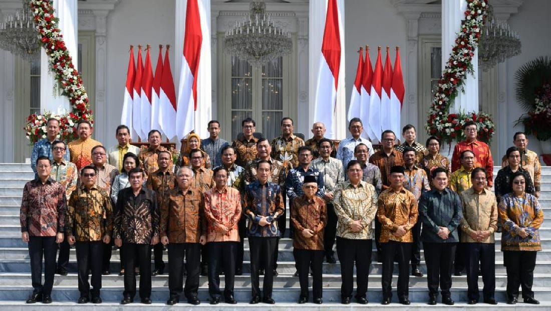 Isu Reshuffle Menguat, Siapa Terdepak Dari Kabinet? - DetikNews - Feed ...