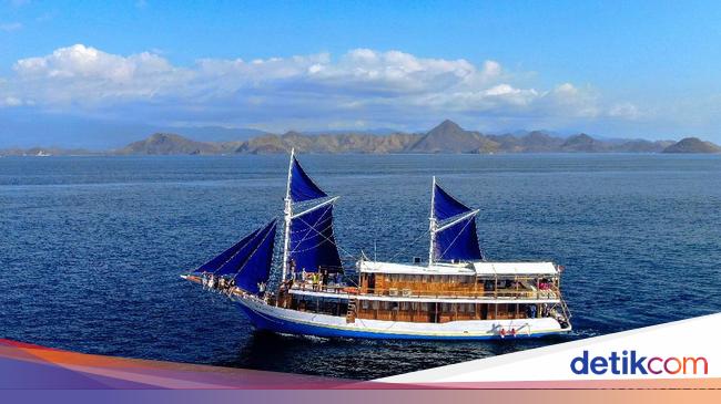 Kapal Pesiar Klasik di Labuan Bajo Ternyata Keren Banget Kapal Pesiar Klasik di Labuan Bajo Ternyata Keren Banget