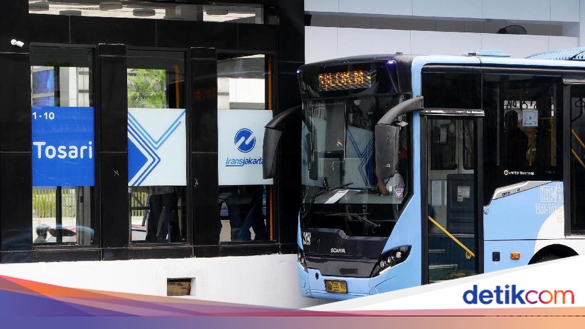 Ada Demo Mahasiswa di Bundaran HI, Sejumlah Rute Transjakarta Dialihkan