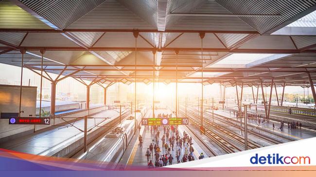 Italian Cellphone Snatching Chase