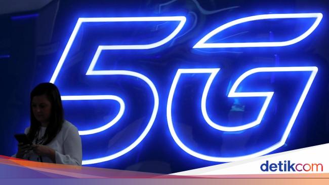 Waiting for Technological Breakthroughs on Smartphones in the 5G Era