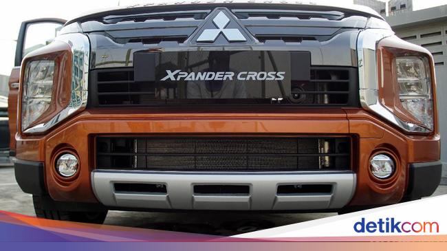 Mitsubishi Sengaja Pasang Harga Xpander Cross Lebih Mahal Dari Rush Cs