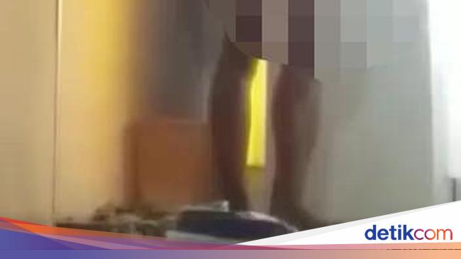 Heboh Viral Video Pria Onani di Dalam ATM - Detiknews