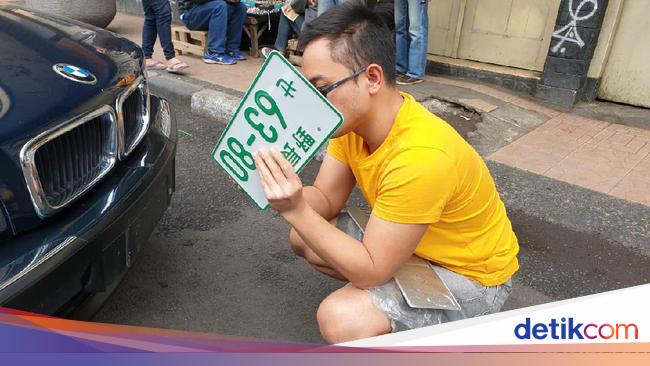 Bmw Pakai Pelat Nomor Asing Mahasiswa Bandung Ditilang Polisi Bmw Pakai Pelat Nomor Asing Mahasiswa Bandung Ditilang Polisi