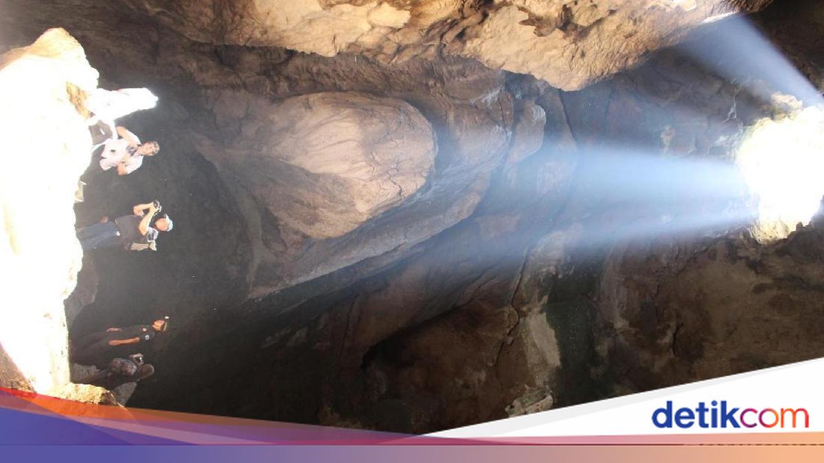 Pesona Gua Batu Hapu: Terbentuk dari Laut Dangkal Jutaan Tahun Lalu Pesona Gua Batu Hapu yang Terbentuk dari Laut Dangkal Jutaan Tahun Lalu