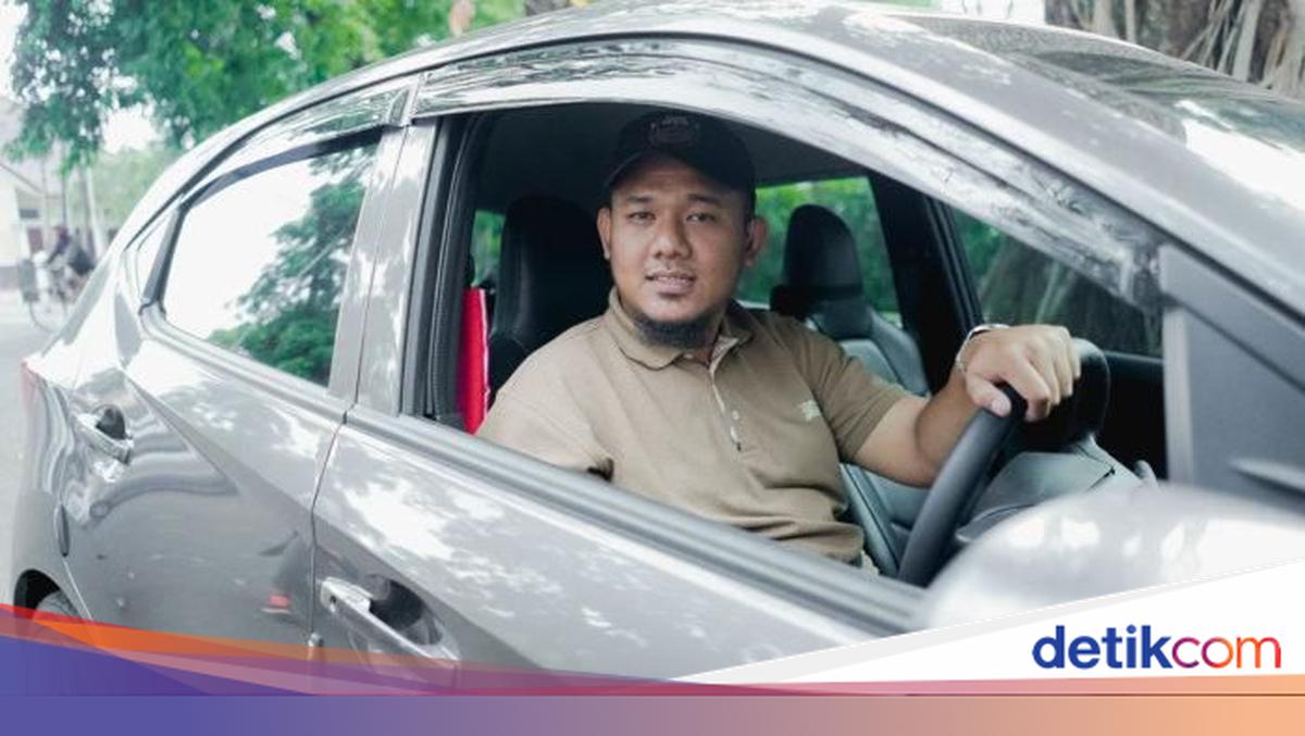 Issiq biseksual orgiyani onlayn tomosha qiling Seksi bitiruvchilar