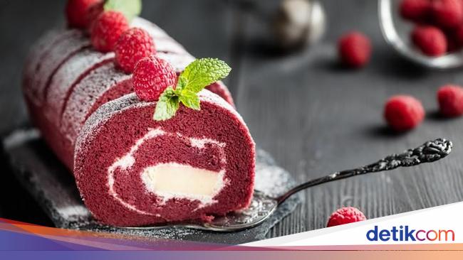 Sponge Cake  yang Digulung Diberi Aneka Isi dan Hiasan  Kreatif Sponge Cake  yang Digulung Diberi Aneka Isi dan Hiasan  Kreatif