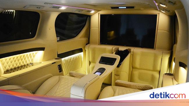 Worth a Car!  This is the cost of interior modification of Alphard Raffi Ahmad Cs