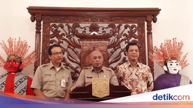 Wali Kota Lurah Jelambar Salah Gunakan Wewenang Soal Tes Honorer Masuk Got