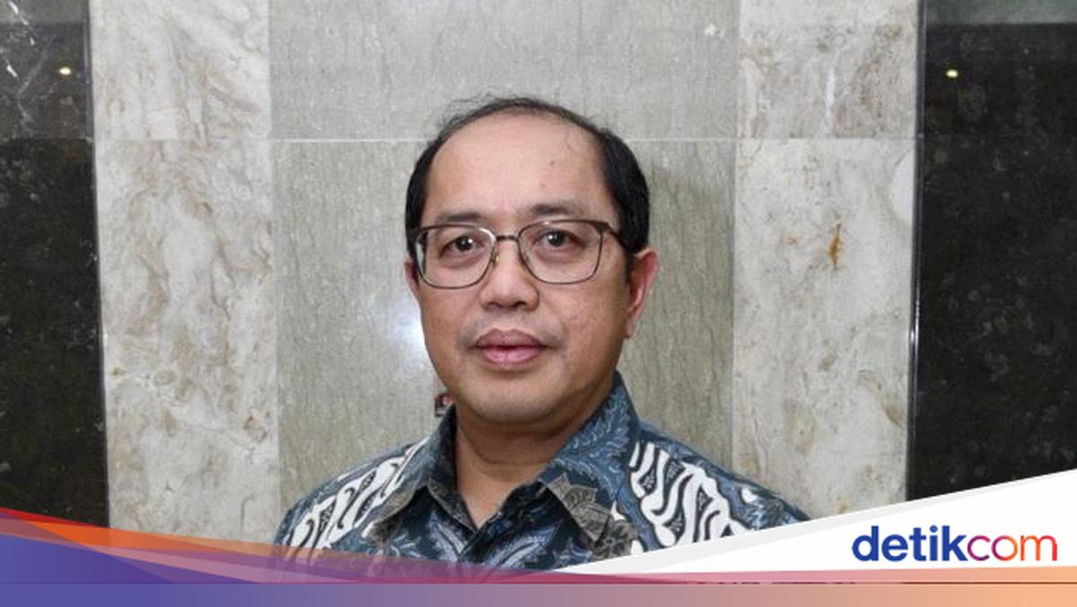 MA Perberat Hukuman Eks Dirjen Kemenkeu Isa Rachmatawarta Jadi 2 Tahun Bui