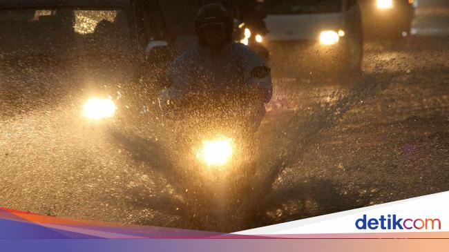 Doa Ketika Hujan Deras Agar Tak Terjadi Banjir Dan Bencana