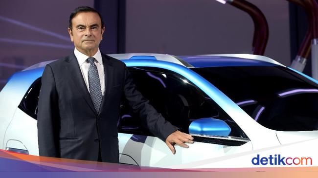 Carlos Ghosn Mocks Nissan Outright