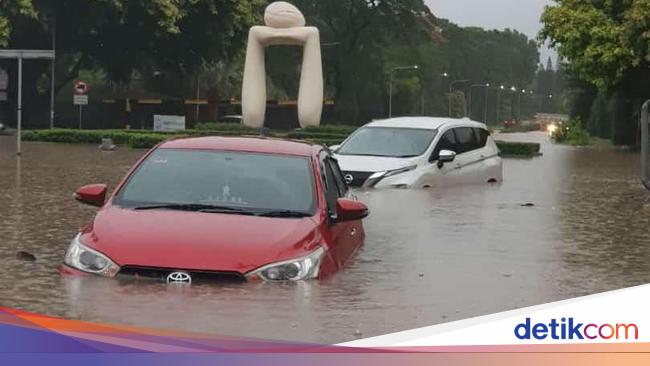 Penanganan Jika Mobil Terendam Banjir - Detikcom