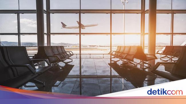 Dibangun Sejak Perang Dunia, Bandara Ini Berpotensi Tutup