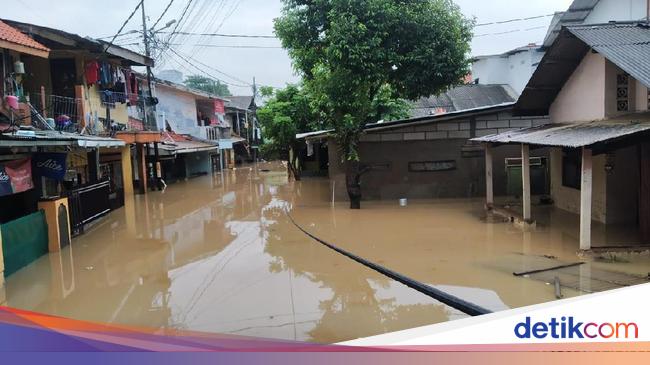 Begini Tips  Beli Rumah  yang Aman dari Banjir 